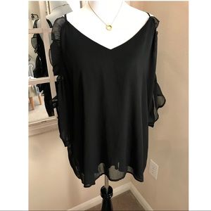 By Together Black Ruffle Top 💕 Size Large